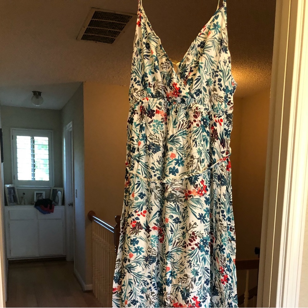 Beautiful maxi maternity dress